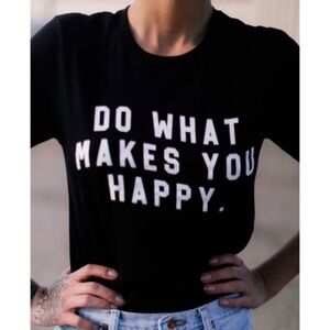 🔴 4/$12 Women’s Casual Black Graphic Tee Size Small New